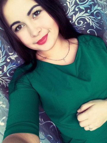 Глория Завитинск